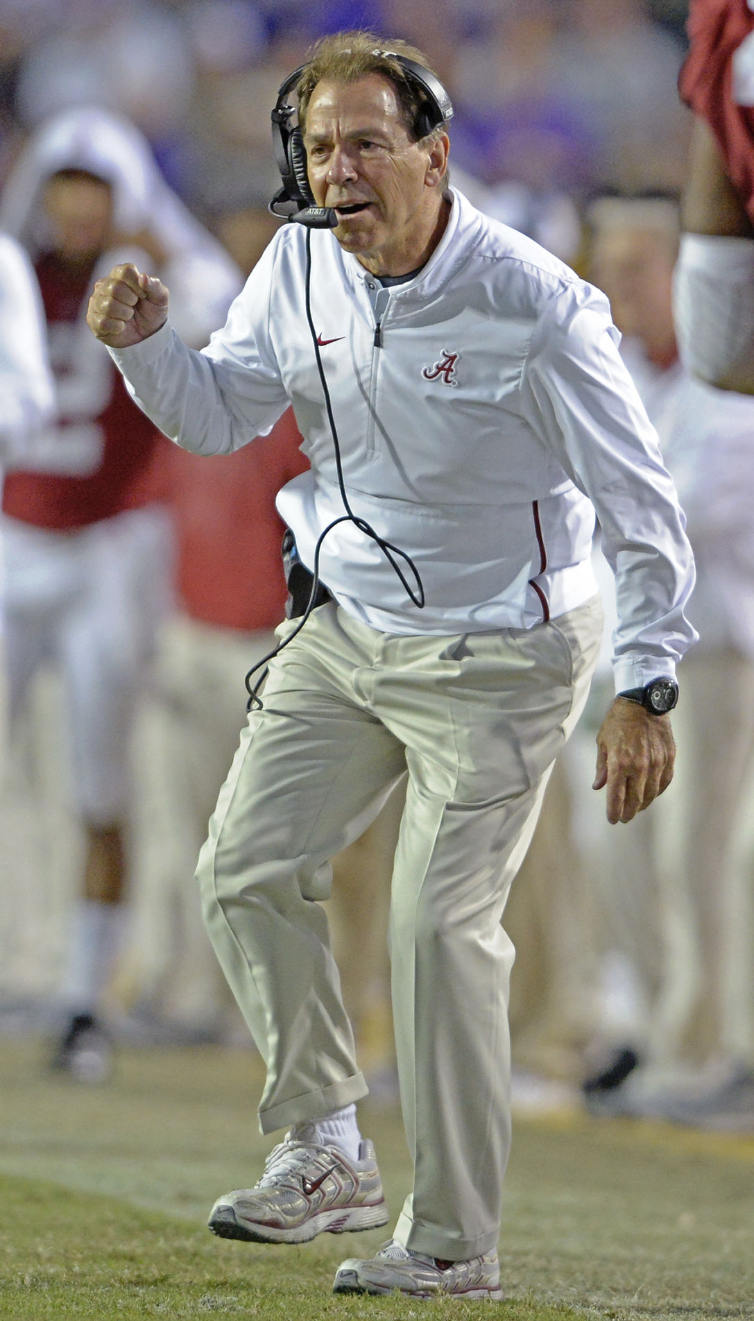 lsualabamafootball2261.110418 bf